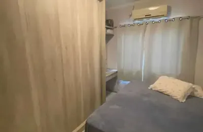 Casa com 3 dormitórios sendo 1 suíte com hidro e 2 vagas - glória | joinville/sc