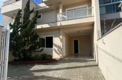 Geminado mobiliado com 3 dormitórios sendo 1 suíte e 2 vagas - vila nova | joinville/sc