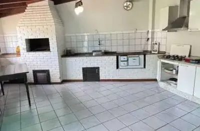 Casa alto padrão com 5 dormitórios sendo 1 suíte e 3 vagas - saguaçu | joinville/sc