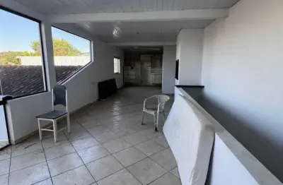 Casa com 3 dormitórios sendo 1 suíte e 2 vagas - guanabara | joinville/sc