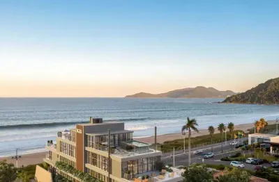 Cobertura com 4 suítes e 4 vagas de garagem na praia brava em itajaí