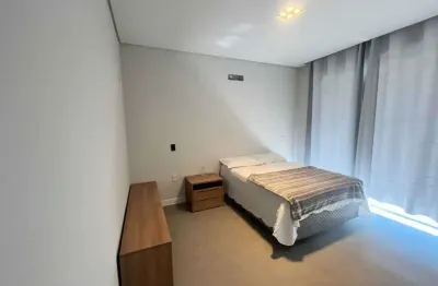 Casa com 4 suítes sendo 1 master e 4 vagas de garagem - campeche em florianópolis/sc