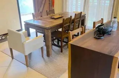 Casa com 3 dormitórios sendo1 suíte piscina e 2 vagas - praia de taquaras, balneário camboriú/sc