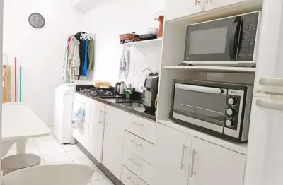Apartamento com 2 dormitórios e 1 vaga de garagem no bairro são judas tadeu, balneário camboriú/sc