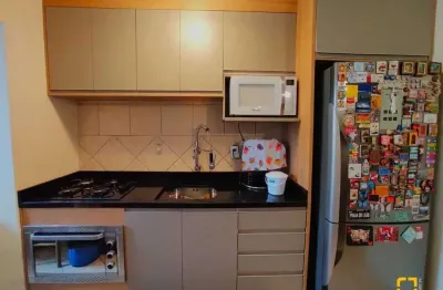 Apartamento com 2 dormitórios e 1 vaga de garagem | florianópolis bairro abraão