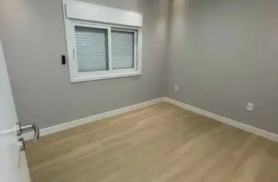 Casa alto padrão 3 dormitórios sendo 1 suíte e 2 vagas de garagem em palhoça/sc