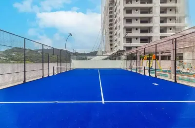 Apartamento com 3 dormitórios sendo 1 suíte e 2 vagas de garagem na praia brava em itajaí/sc