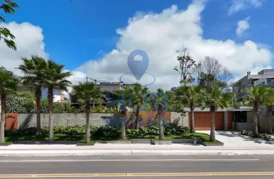 Casa personalizada com 4 dormitórios à venda sendo 4 suítes, 603.8 m² por - R$ 9.634.156,56 - Praia do Estaleiro - Bal. Camboriú/SC