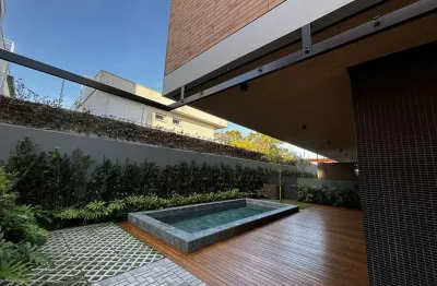 Apartamento com 4 dormitórios à venda sendo 4 suítes, 298.89 m² por - r$ 6.890.000,00 - praia do estaleiro - bal. camboriú/sc