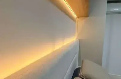 Apartamento com 2 dormitórios sendo 1 suíte e 1 vaga de garagem em Navegantes/SC