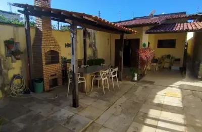 Casa com 3 quartos à venda no sapiranga, fortaleza  por r$ 350.000