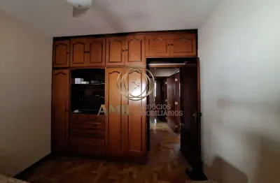 Casa à venda no jardim são josé, caçapava-sp: 2 quartos, edícula, churrasqueira, 2 vagas na garagem, 250m² de terreno.