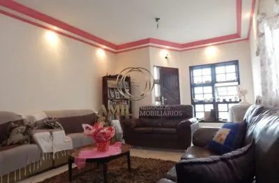 Casa sobrado,  3 dormitórios sendo 1 suíte,  250m, jardim terras de são joão,  jacareí-sp