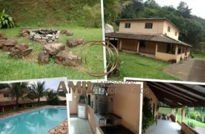 Chácara de luxo com pesqueiro em monteiro lobato - 4 quartos, 1 suíte, 2 banheiros - área 600m² - imperdível!