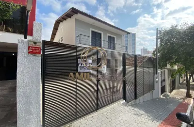 Ra amil aluga casa sobrado, 6 quartos, 4 suites, 300m², varanda, jd oswaldo crus, sjc