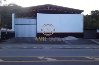 Vende-se / aluga-se galpão com habite-se com 1.000 m² - ubatuba