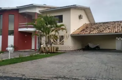 Casa  /condomínio do taubaté village / 04 dormitórios sendo 3 suites / 533m²/ taubaté