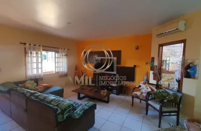 Casa térrea  jardim maria cândida 3 dormitórios 1 suíte   260m²  caçapava