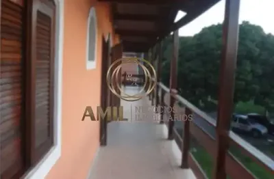 Casa sobrado/ jardim união/ 04 dormitórios sendo 1 suíte/ 182m²/ são josé dos campos