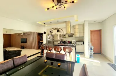 Casa no condomínio ouroville / residencial ouroville / 03 dormitórios / 185 m²/ taubaté