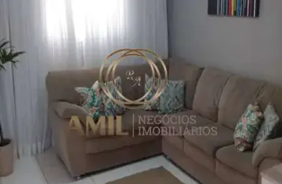 Casa / 03 dormitórios / monte castelo/ 110 m² de terreno / 70m² de área construída são josé dos campos