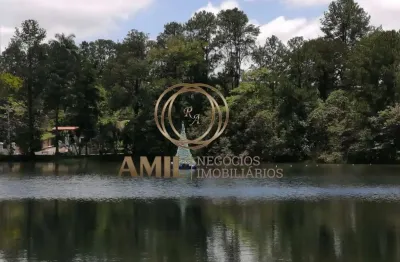 Ra amil negócios imobiliários vende: linda chácara com 2.367m² por r$1.400.000,00 no condomínio chácaras catiguá em taubaté.