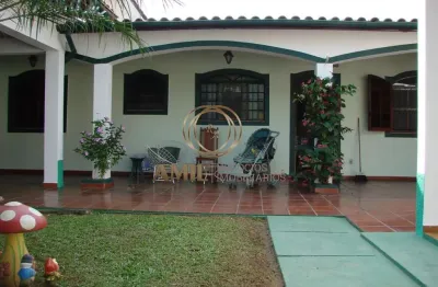 Casa/bairro ipiranga/ 04 dormitórios /270m²/caraguatatuba