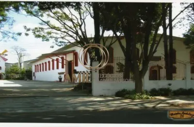 Aluguel de galpão comercial de 1.065,35m² no chácaras reunidas - são josé dos campos: 3 salas, 6 banheiros, 5 vagas de garagem!