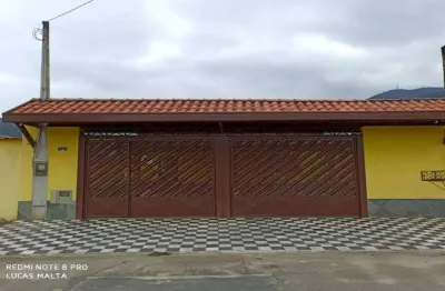 Casa / 04 dormitórios sendo 2 suítes / enseada / 250 m² de terreno / 164 m² de área construída / são sebastião