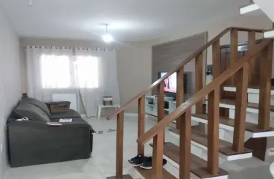 Vende casa sobrado / galo branco / 03 dormitórios 01 suite/ 84m² / galo branco / são josé dos campos.