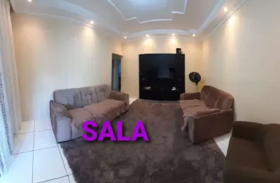Oportunidade venda otima casa proximo ao centro. 3 dormitorios - jardim mesquita