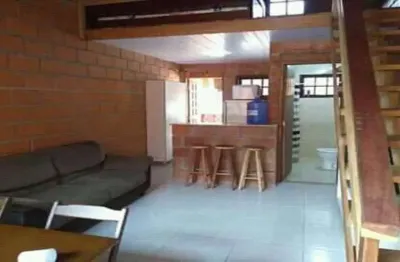Apartamento  que serve como moradia ou locação para temporada, otima localização
