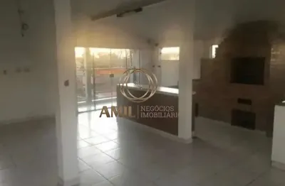 Sobrado com varanda e churrasqueira, jardim motorama - zona leste de são josé dos campos