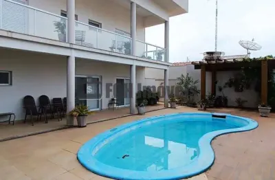 Casa com 3 quartos à venda no Centro, Cerquilho 