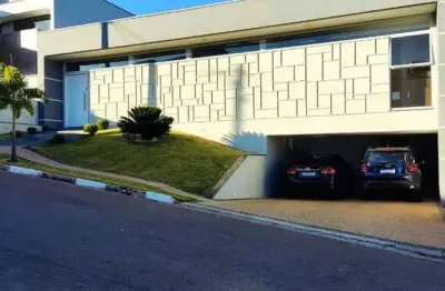 Casa no condomínio portal vale do sol em porto feliz