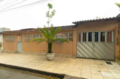 Casa à venda no planalto – jd versalhes | área terreno 258 m², área útil 210 m², 3 qtos (1 suíte), 2 vagas, localização privilegiada! r$ 380.000,00