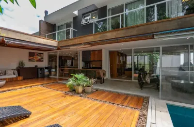Casa no condomínio condomínio modernne para venda com 3 quartos, sendo 3 suítes, 357m²
