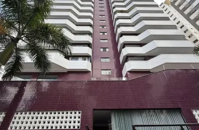 Imperdível apartamento de 90m2, 3 quartos, 3 varandas, 3 garagens na pituba