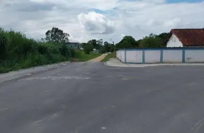 Terreno à venda na Rua Maricá, Jardim Ipitangas, Saquarema