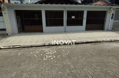 Casa com 3 dormitórios à venda por r$ 680.000,00 - vila guilhermina - praia grande/sp