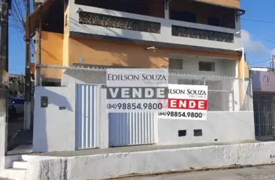 Casa com 4 quartos à venda na rua luiz xv, 1300, nordeste, natal, 175 m2 por r$ 155.000