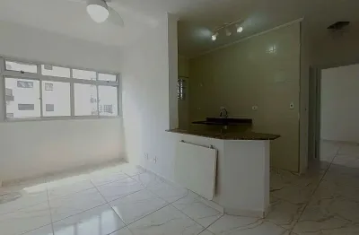Apartamento 1 dormitório c/cozinha americana a 50 metros da praia no boqueirão