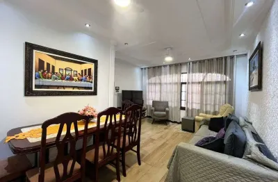 Excelente casa geminada com churrasqueira na tupi em praia grande/sp.