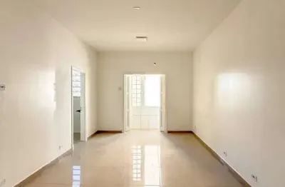 Apartamento de 1 dorm com sacada a 100m da praia na guilhermina - praia grande