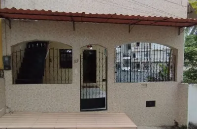 Ampla casa duplex em colinas de periperi 2 com ótima área externa