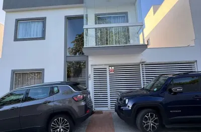 Casa em condomínio fechado com 3 quartos à venda no Buraquinho, Lauro de Freitas 