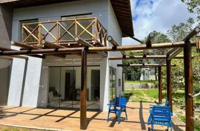 Casa 3/4 com suíte no alto da enseada em praia do forte r$ 1.400.000,00