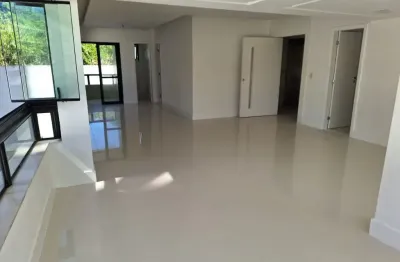 Apartamento com 3 quartos para alugar na Rua General Bráulio Guimarães, Armação, Salvador