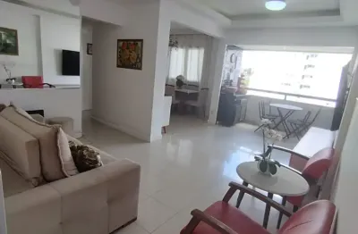 Excelente apartamento de 3/4, revertido para 2/4, no candeal