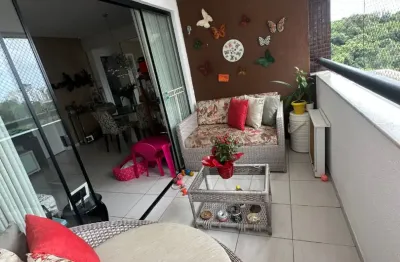 Excelente apartamento de 2/4 com dependência completa no alto do park